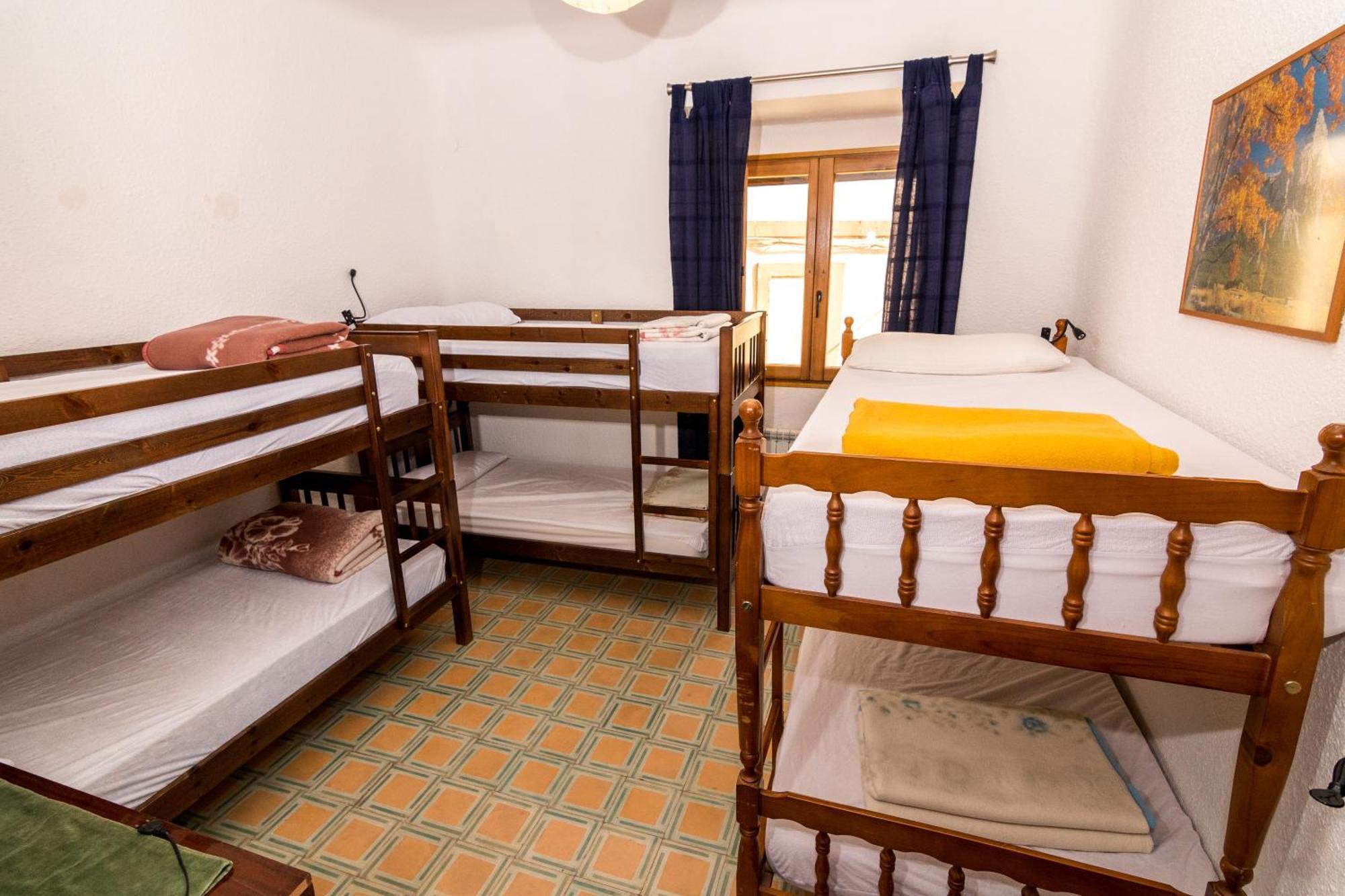 Albergue Casa De L'Aigua بيسييت المظهر الخارجي الصورة